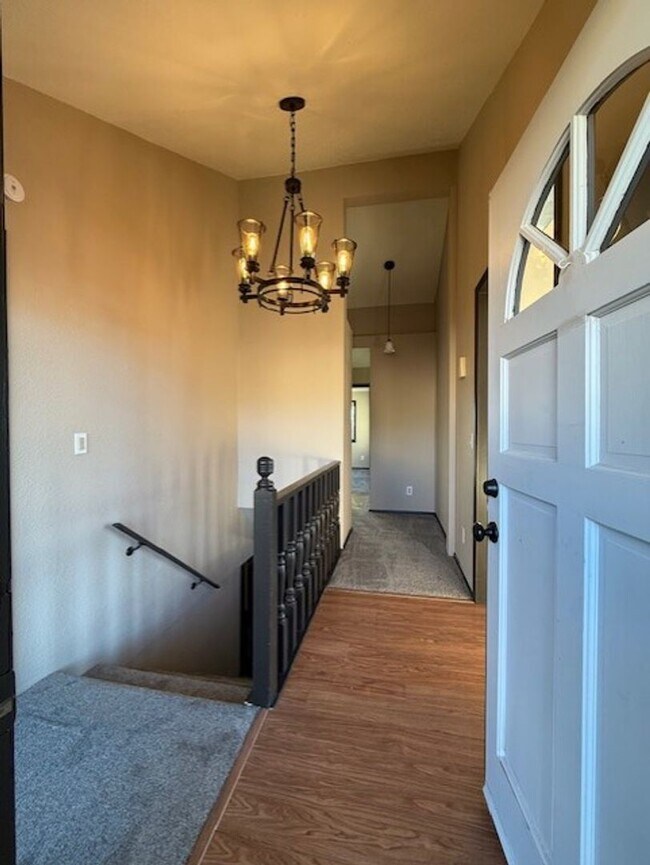 Foto del edificio - Look at this beautiful property ready for ...
