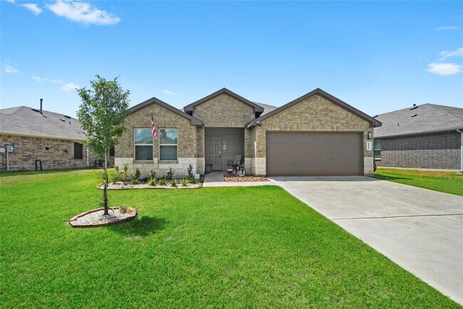 Building Photo - 18458 Tenaha Mill Dr
