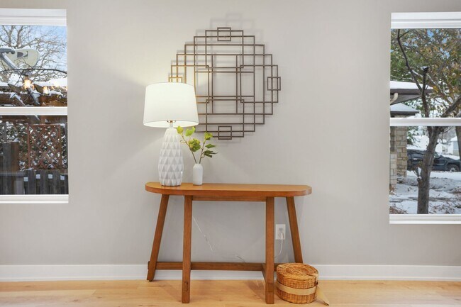 Foto del edificio - 423 12th Ave N