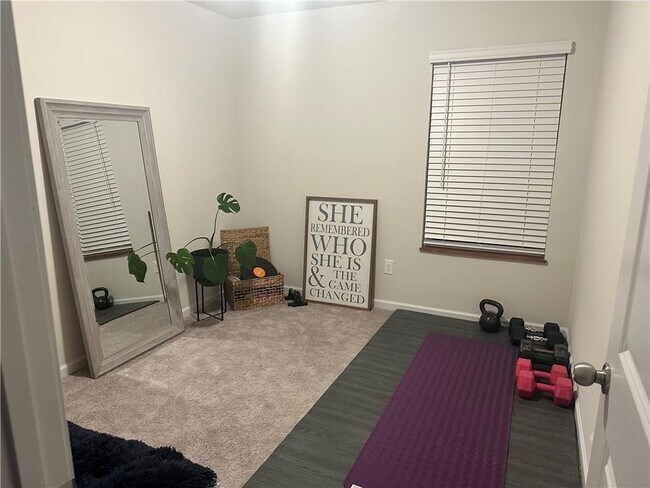 Building Photo - 115 Buckingham Ln