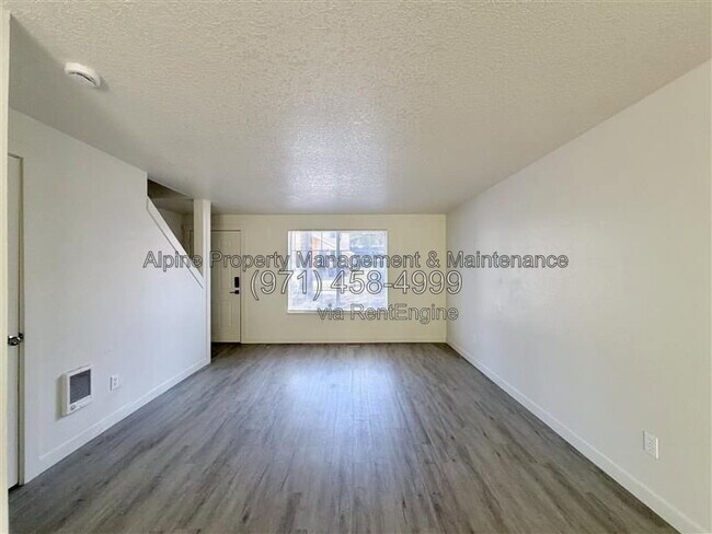Foto del edificio - 13556 Jason Lee Dr