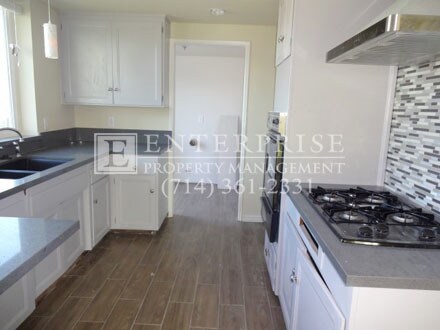 Foto del edificio - 1031 Ridgehaven Dr