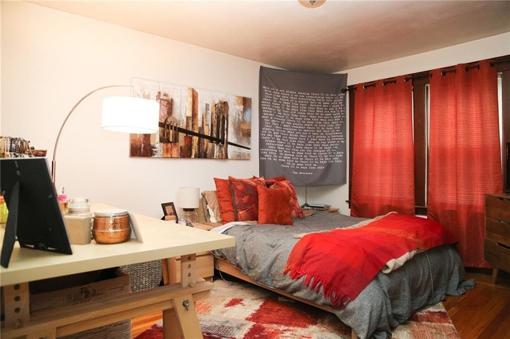 Primary Photo - 21 Hilltop Ave