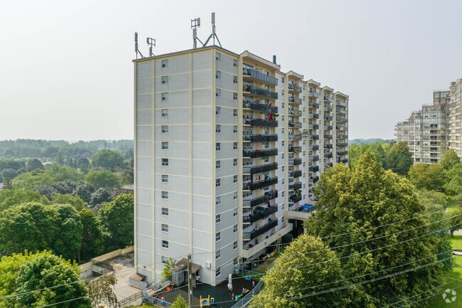 Building Photo - 3969 Kingston Rd