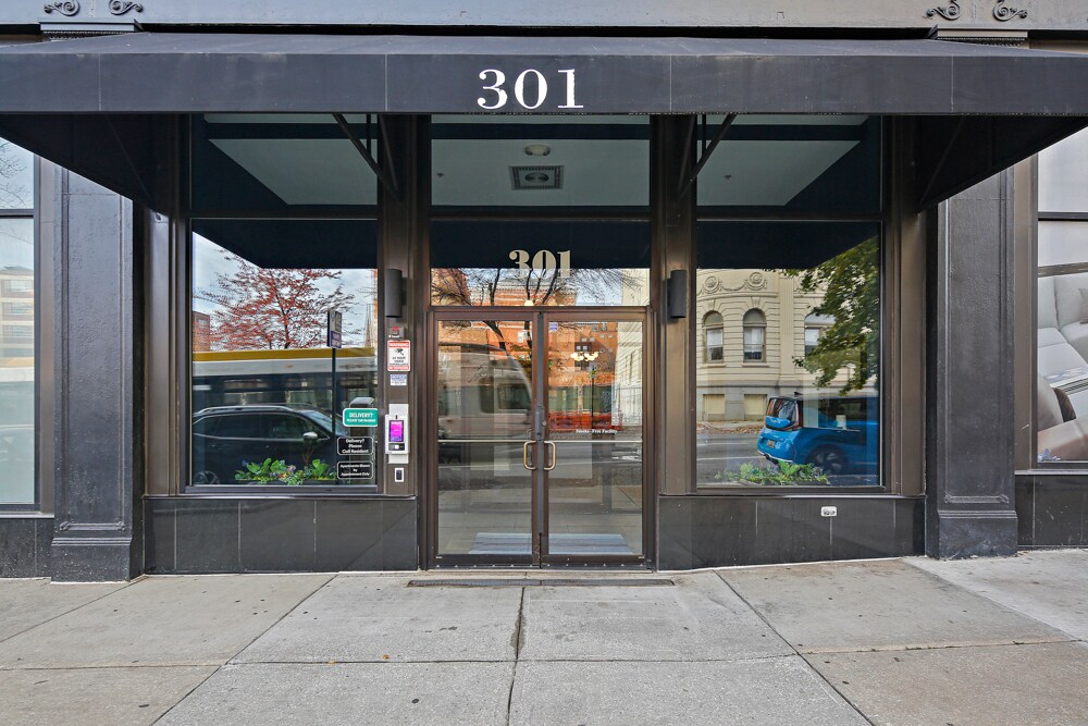 St James Place Apartments in Baltimore, MD