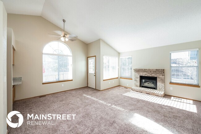 Building Photo - 13319 Cherry Cir