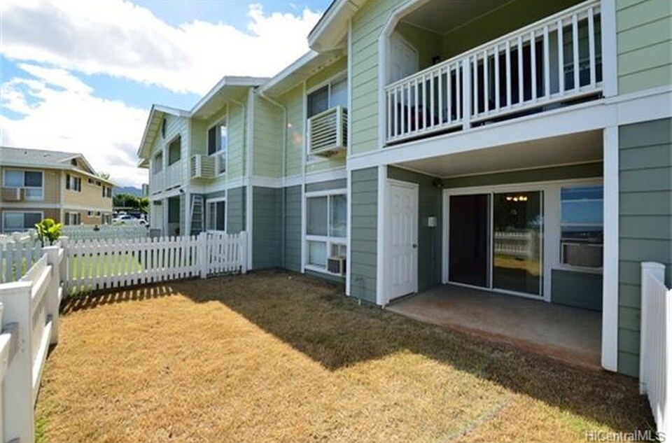 94510 Lumiaina St, Waipahu, HI 96797 Condo for Rent in Waipahu, HI