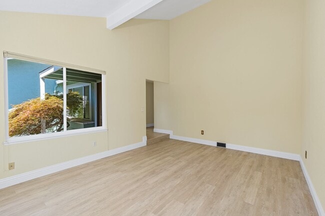 Building Photo - 1019 Banbury Ct