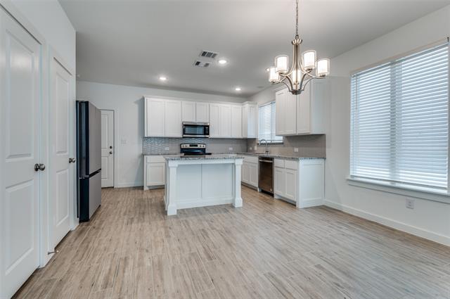 Foto del edificio - 327 Oakbend Dr
