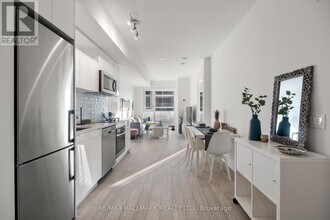 Building Photo - 100 Dalhousie St
