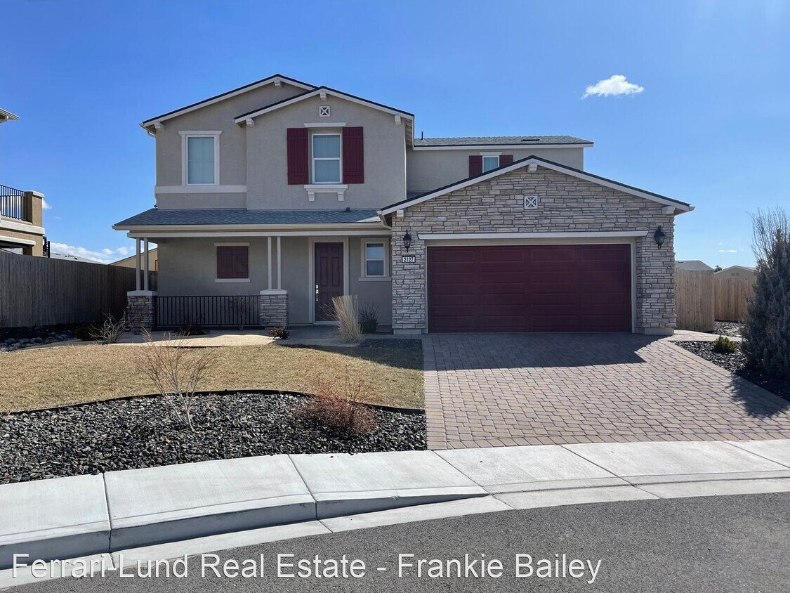 Primary Photo - 3 br, 2.5 bath House - 2127 Roaring Fork