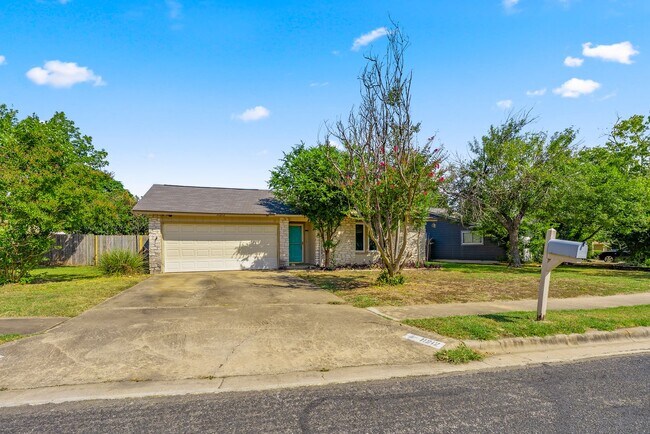 Foto del edificio - Kick Back in Comfort – 3 Bed, 2 Bath in Chill NW Austin