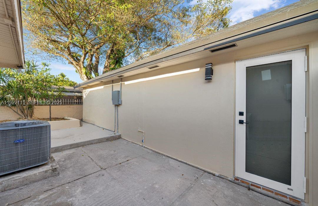 Foto principal - 4701 SW 104th Ct