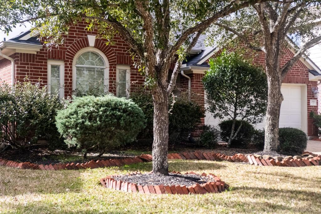 Primary Photo - 2916 Autumnbrook Ln
