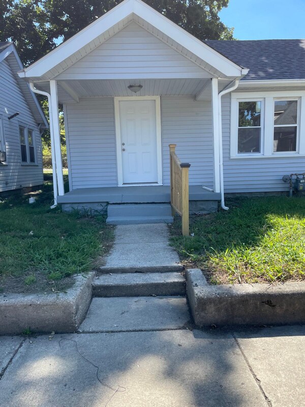 Foto principal - 1617 Lawton Ave