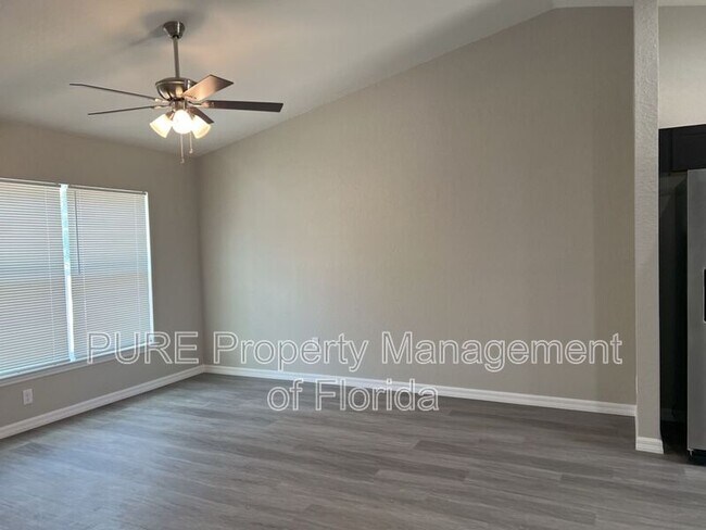 Foto del edificio - 14106 SW 64th Terrace Rd