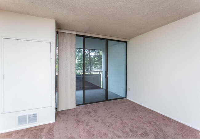 Interior Photo - Fairway Tower & Manor Apartments
