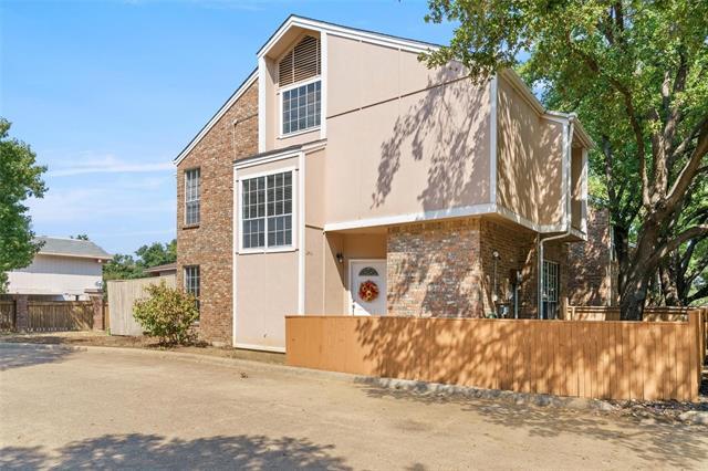 Foto principal - 2411 Northlake Ct