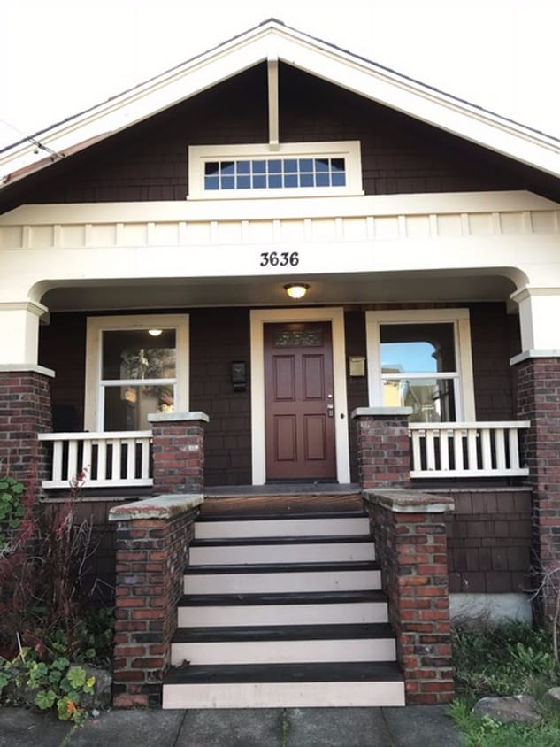Primary Photo - 3636 Wallingford Ave N