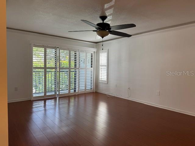 Foto del edificio - 1261 Pine Ridge Cir W