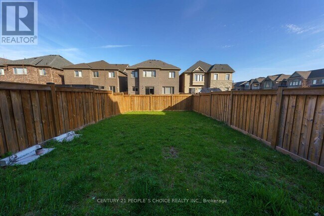 Building Photo - 43 Quinton Ridge