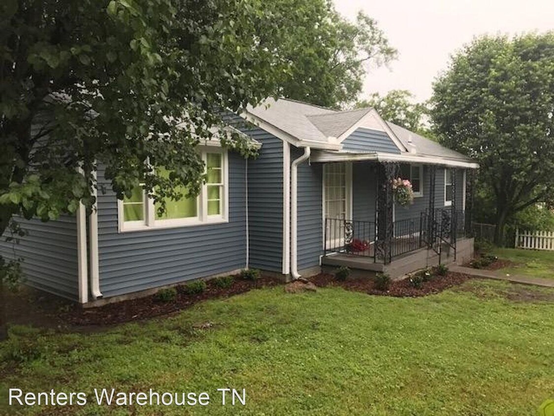 Foto principal - 3 br, 1 bath House - 904 14th Avenue North