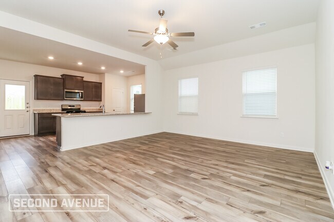 Building Photo - 9613 Teton Vista DR