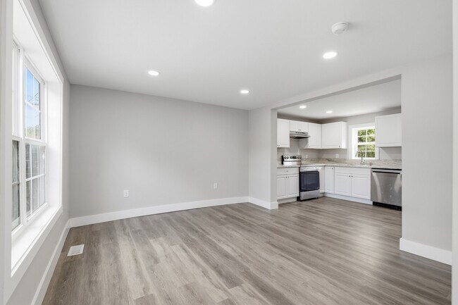 Foto del edificio - 2415 Piedmont St NW