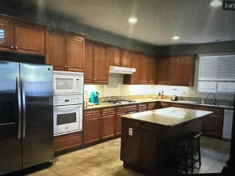 Building Photo - 29159 Rockledge Dr
