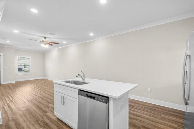 Foto del edificio - 131 N Sand Palm Rd