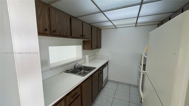 Building Photo - 9455 W Flagler St