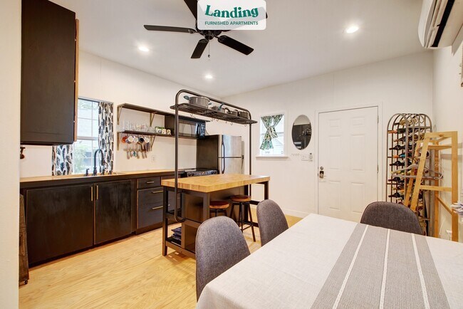 Building Photo - 1143 Berger St