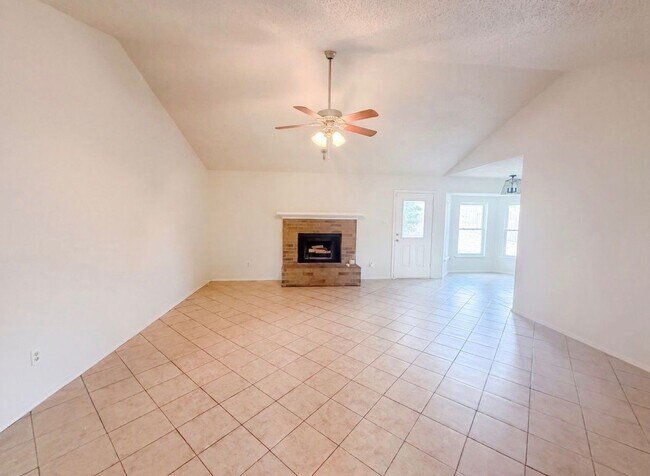 Building Photo - 106 Nelson Dr