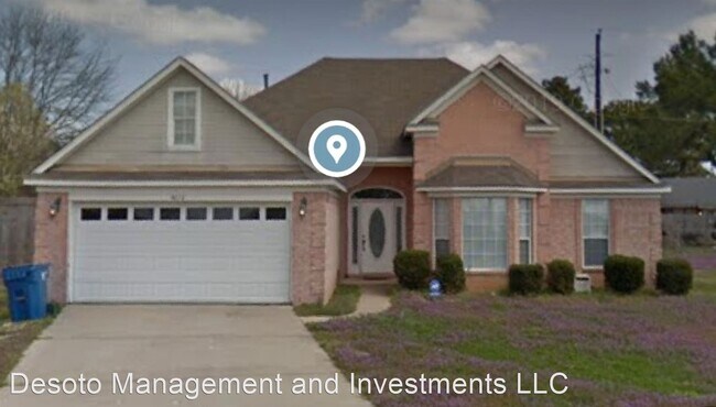 Foto del edificio - 3 br, 2 bath House - 4610 Royal Place