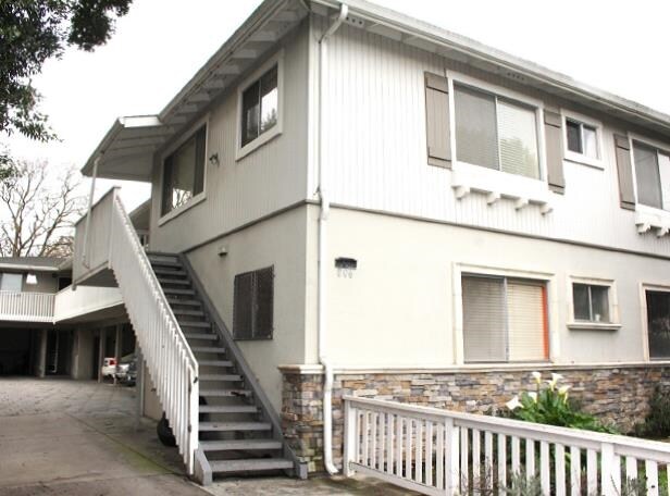 Building Photo - 806 Fulton St