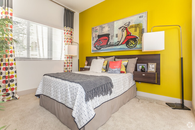 Bedroom - Berkshire Coral Gables