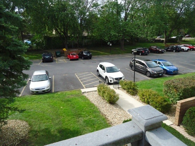 Building Photo - 7421 Blackburn Ave