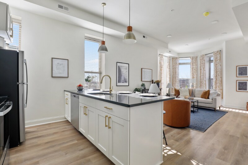 Foto principal - 2201 Brookfield Ave