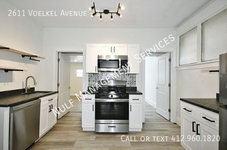 Photo - 2611 Voelkel Avenue-1