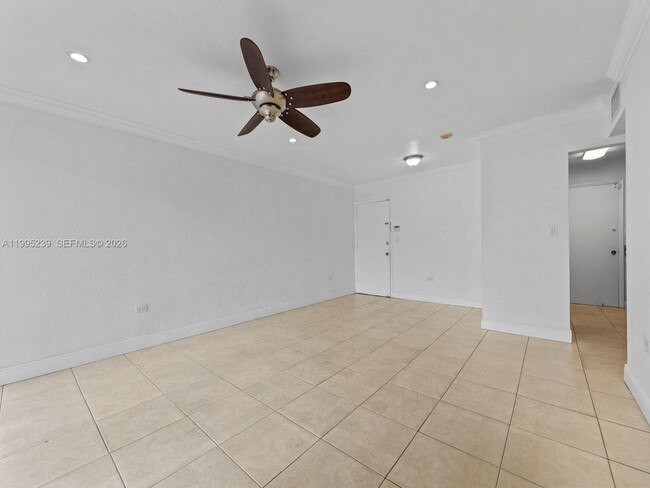 Building Photo - 7220 SW 94th Pl