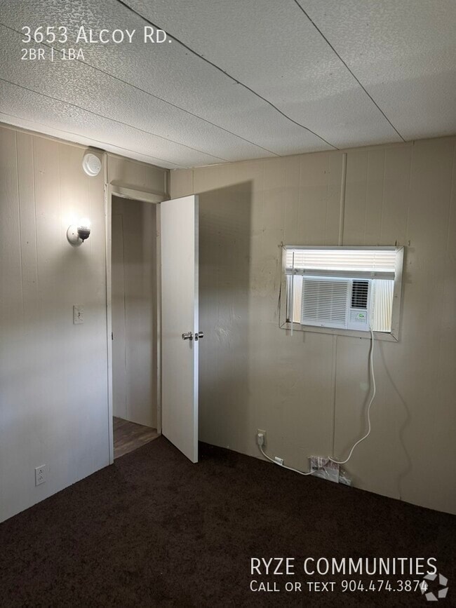 Building Photo - 3653 Alcoy Rd