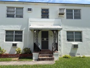 Building Photo - 16 Santillane Ave