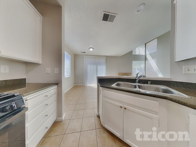 Building Photo - 5348 Catanzaro Way