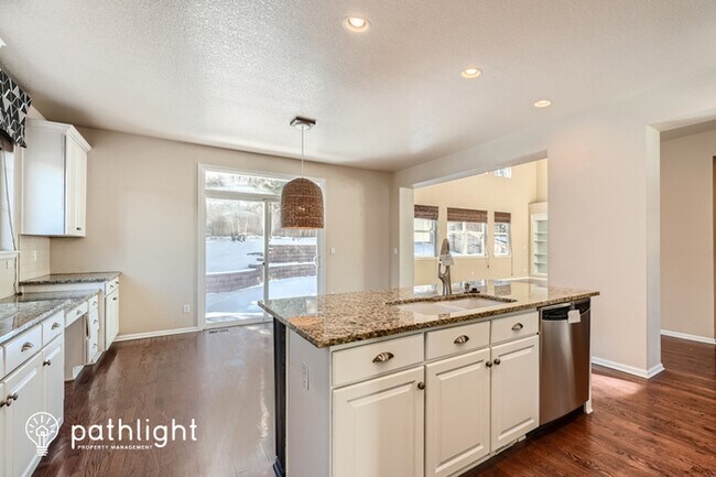 Foto del edificio - 17038 Knollside Ave, Parker, CO, 80134