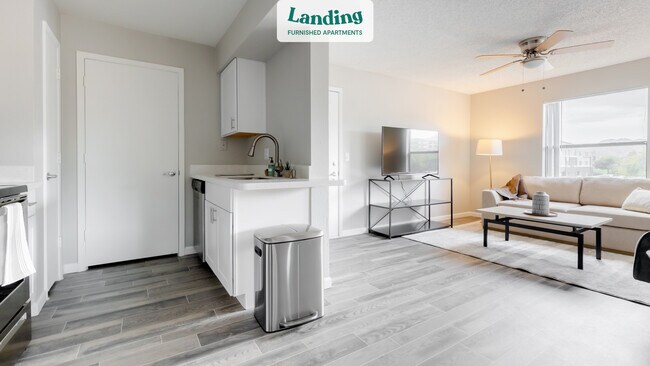 Foto del edificio - 4502 E Paradise Village Pkwy S