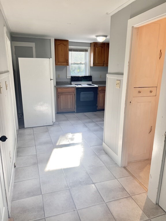 1 Kurts Pl Unit 2, Taunton, MA 02780 - Room for Rent in Taunton, MA ...