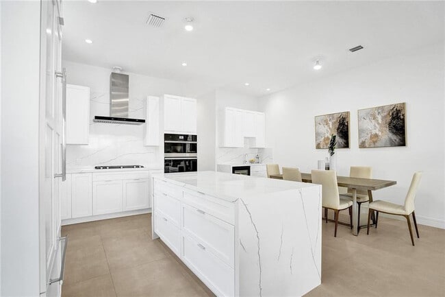 Foto del edificio - 1211 SE 1st St