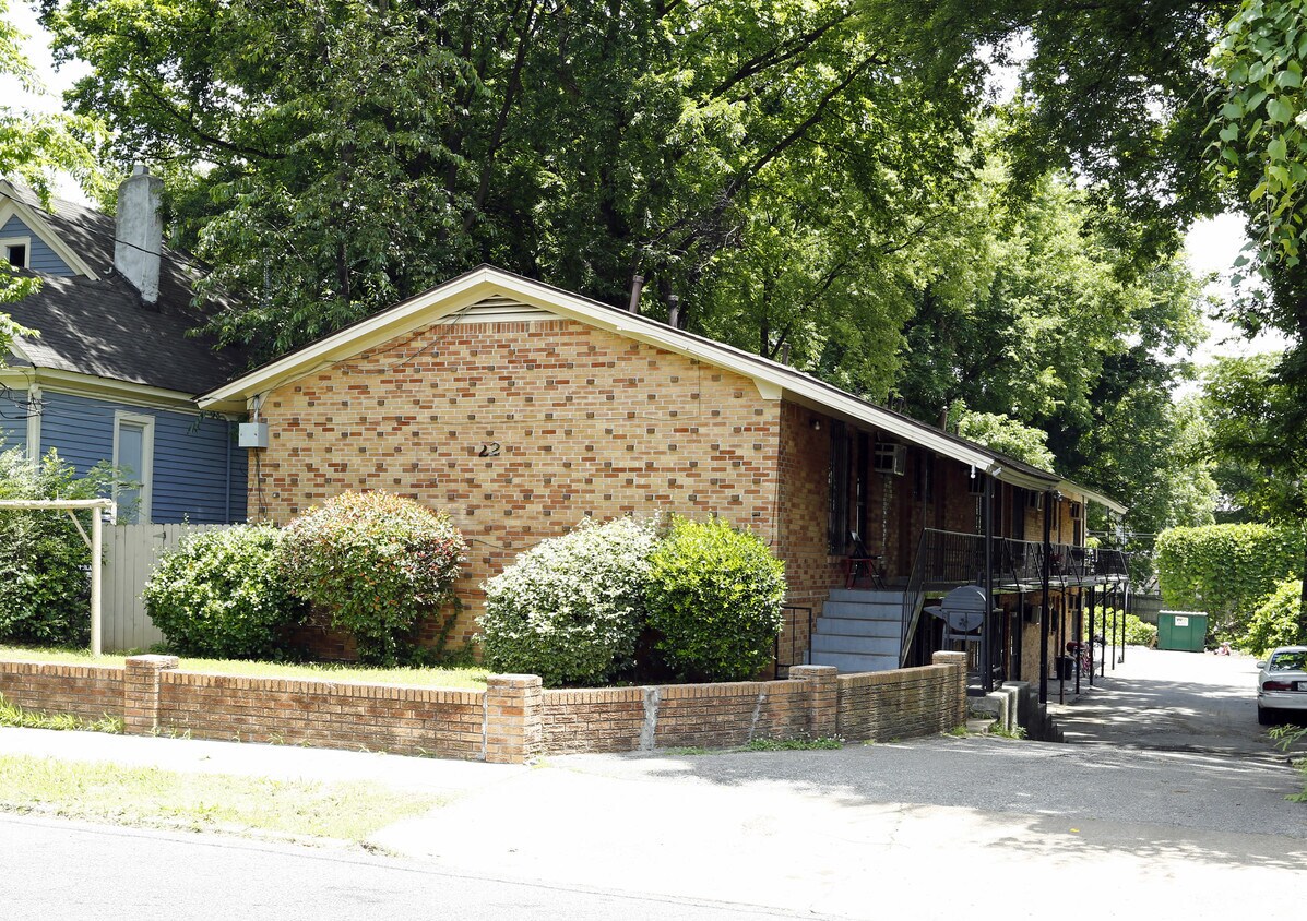 Primary Photo - 22 Tucker St