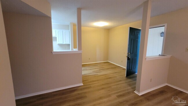 Foto del edificio - 2299 Scenic Hwy