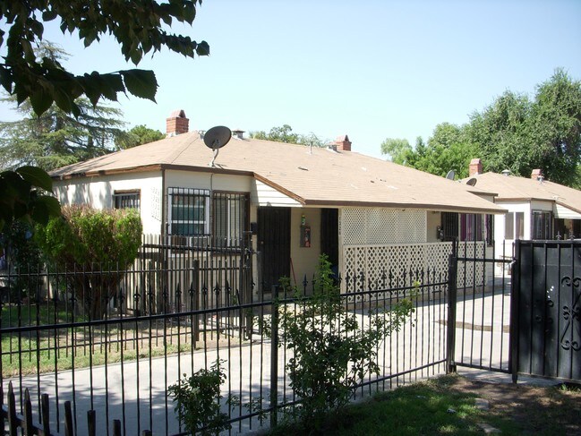 Building Photo - 1326 Belle St
